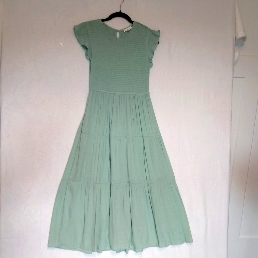Mint Green Maxi Dress with Ruffle Cap Sleeves Sz Med